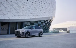 Hongqi HS3
